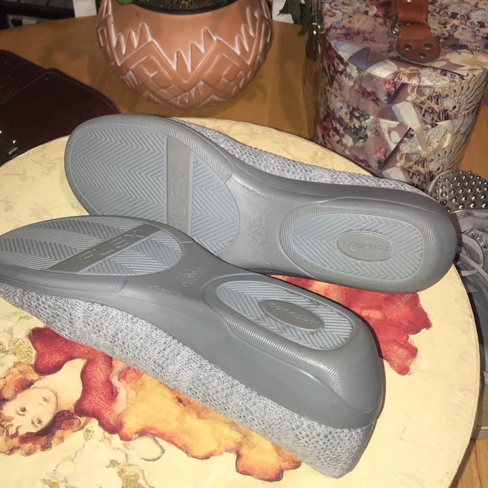 Lifestride 9.5 New Memory Foam Slide On Gray - image 4